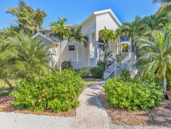 Luxury Captiva Island Bayfront 3 Bedroom Rental Home With Pool