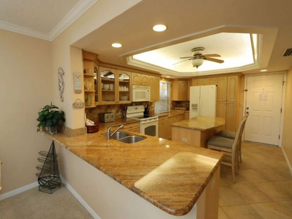 Sanibel two Bedroom Rental at the Beach with Pool