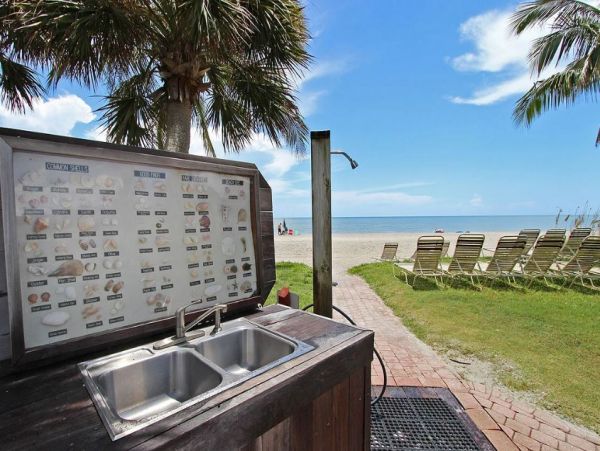Stunning Sanibel Beachfront Vacation Condo Three Bedrooms