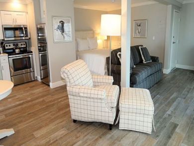 Fort Myers Vacation Studio Sleeps Four Guests