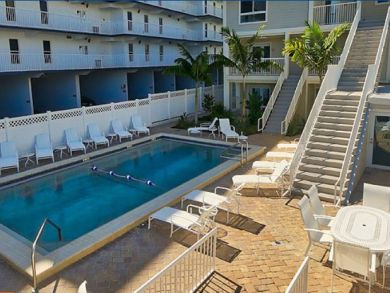 Fort Myers Vacation Condo Sleeps Four Guests