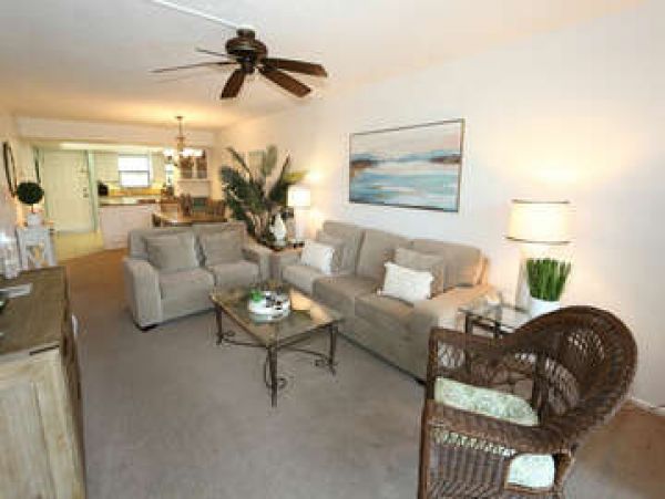 Sanibel Island Beach Vacation Condo- At The Beach