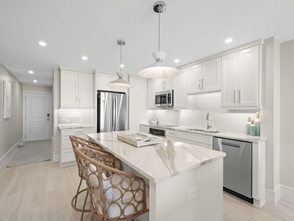 Sanibel Island Three Bedroom Luxury Condo with Gulf Views