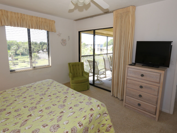 Gulf-Front 2 Bedroom Vacation Rental