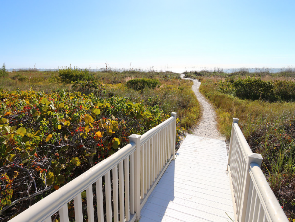 Gulf-Front 2 Bedroom Vacation Rental