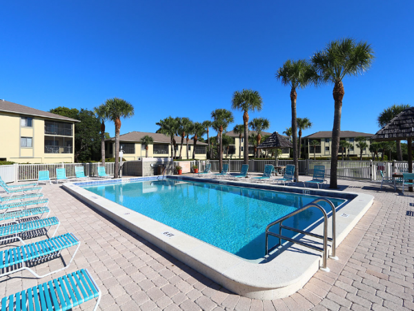 Gulf-Front 2 Bedroom Vacation Rental