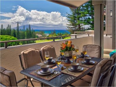 Walk to Beach Vacation Villa wioth Golf Course View in Kapalua, Hawaii