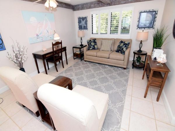 On Beach Sanibel Vacation Condo Two Bedroom Sleeps 6
