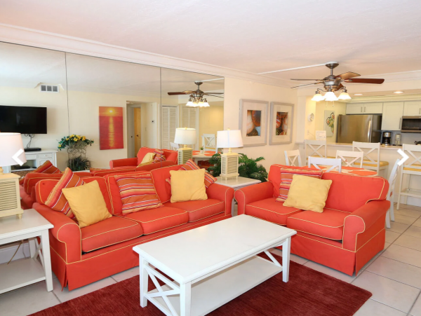 Sanibel Vacation Beach Condo Sleeps Six Guests - Gulf View