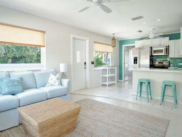 Bradenton Vacation Home Private Pool & Short Walk To Beach