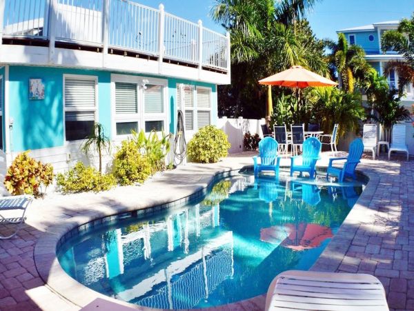 Bradenton Vacation Home Private Pool & Short Walk To Beach