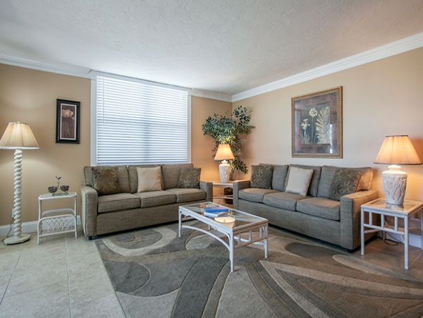 SIESTA KEY 2 BEDROOM CONDO PARTIAL GULF VIEW