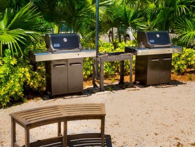 Sanibel Island Beach Front Vacation Rental 2 Bedroom Sleep 6