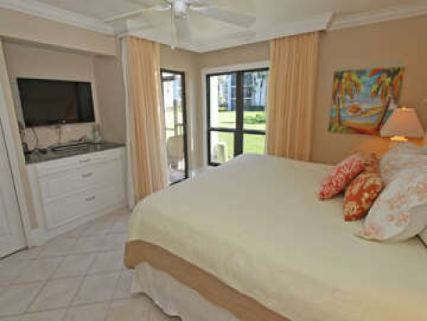 Sanibel Condo 888873