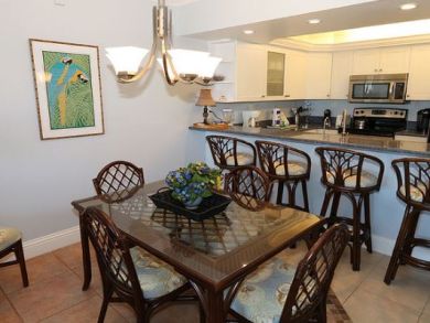 Kitchen & Dining Area