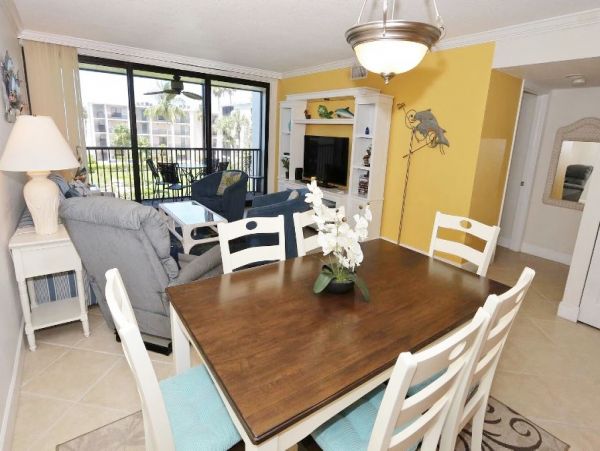 Gulf Views Sanibel Vacation Beach Condo Two Bedrooms