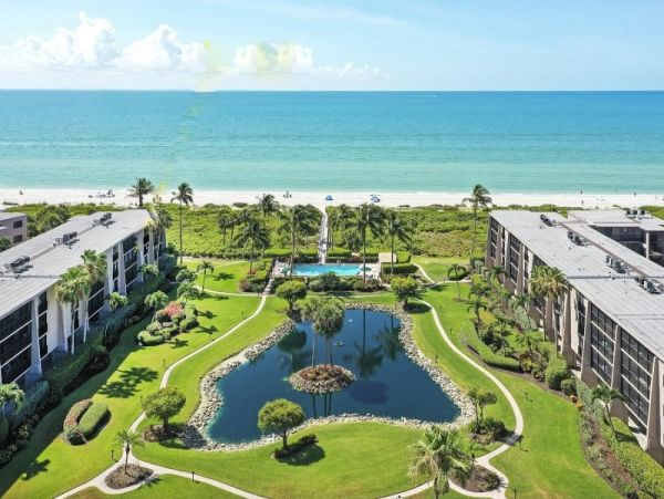 Gulf Views Sanibel Vacation Beach Condo Two Bedrooms