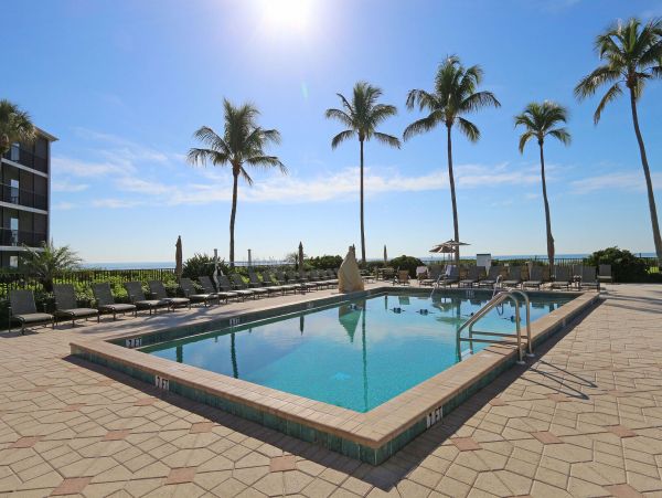 Sanibel Vacation Condo Two Bedroom Gulf Front