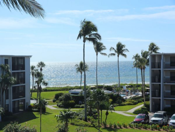 Sanibel Vacation Condo Two Bedroom Gulf Front