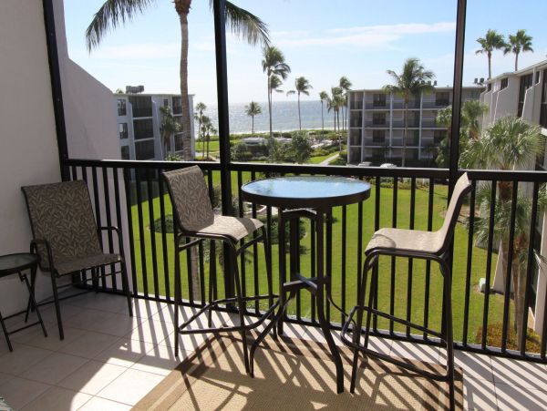 Sanibel Vacation Condo Two Bedroom Gulf Front