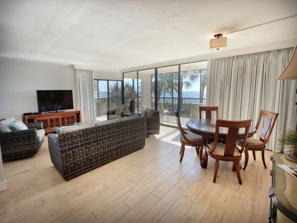 Sanibel Condo 888891