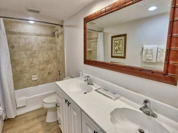 Sanibel Condo 888891