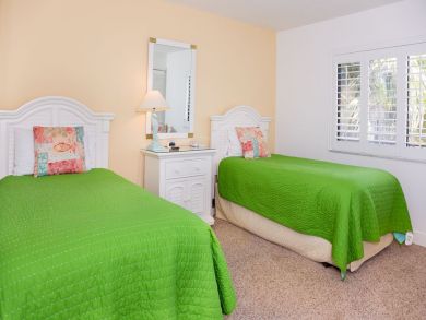 Sanibel 2 Bedroom Plus Den Gulf View Vacation Condo