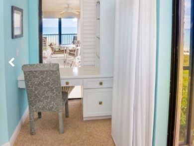 Sanibel Island Two Bedroom Rental at Beach Luxury  Views !