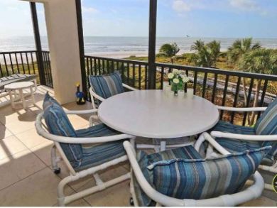 Sanibel Island Two Bedroom Rental at Beach Luxury  Views !