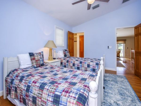 Captiva Island 5 Bedroom Rental Sleeps 14 with  Private Pool