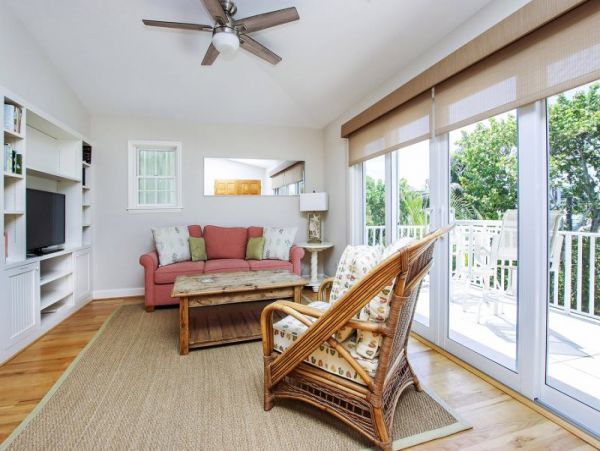 Captiva Island 5 Bedroom Rental Sleeps 14 with  Private Pool