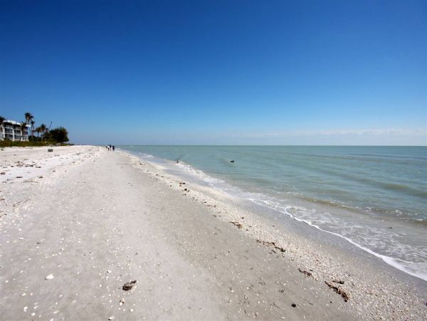 Sanibel Luxury Vacation Rental Condo Two Bedrooms