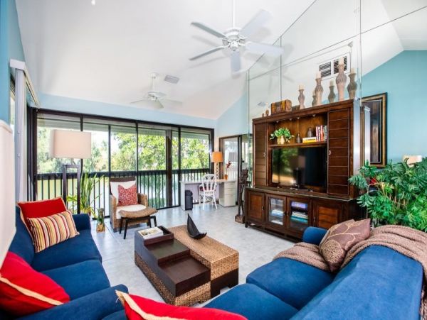 Lake Views Sanibel Vacation Home Two Bedroom