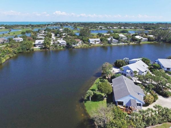 Lake Views Sanibel Vacation Home Two Bedroom