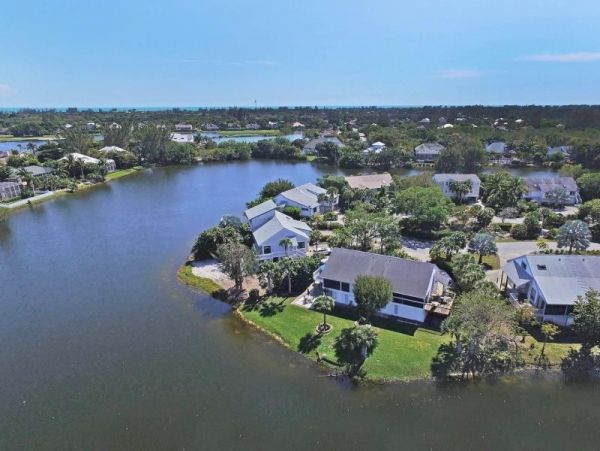 Lake Views Sanibel Vacation Home Two Bedroom