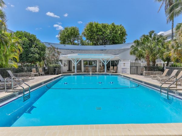 All About the Beach Sanibel Beach Vacation Condo Sleeps Six