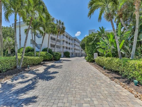 All About the Beach Sanibel Beach Vacation Condo Sleeps Six