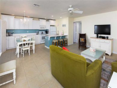 Full Gulf Views - Sanibel Vacation Condo Sleeps Six Guests Full Gulf Views - Sanibel Vacation Condo Sleeps Six Guests