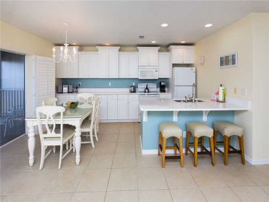 Full Gulf Views - Sanibel Vacation Condo Sleeps Six Guests Full Gulf Views - Sanibel Vacation Condo Sleeps Six Guests