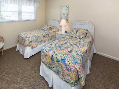Charming Sanibel Two Bedroom Beach Vacation Condo Sleeps 6