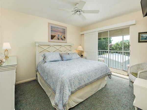 On Beach Sanibel Vacation Condo Two Bedrooms Sleeps Six