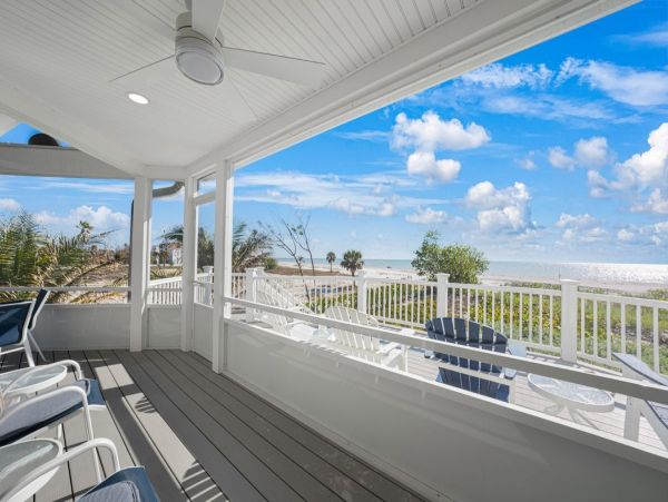 Sanibel Beachfront Four Bedroom Townhome Sleeps 8 Guests