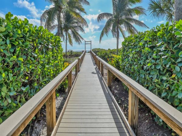 Gulf Front One Bedroom Condo on Beautiful Sanibel Island