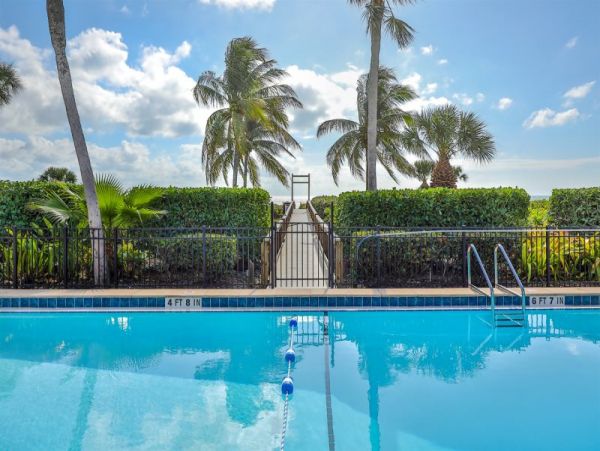 Gulf Front One Bedroom Condo on Beautiful Sanibel Island