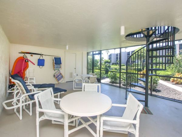Sanibel Two Bedroom Plus Den Vacation Condo Partial Gulf View