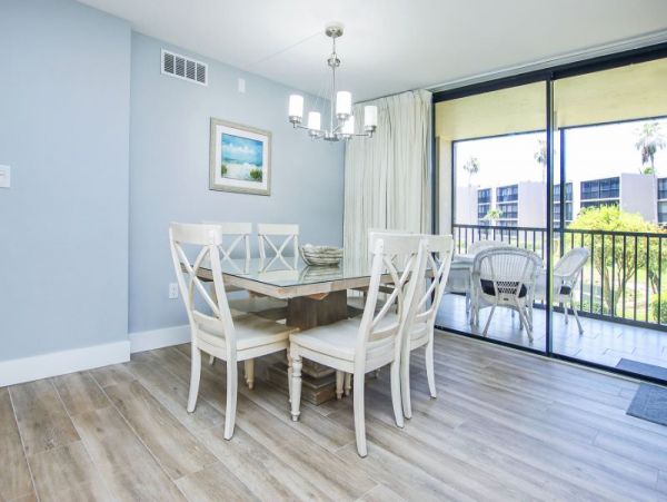 Sanibel Two Bedroom Plus Den Vacation Condo Partial Gulf View