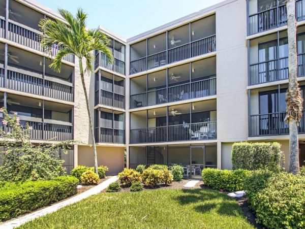 Sanibel Two Bedroom Plus Den Vacation Condo Partial Gulf View