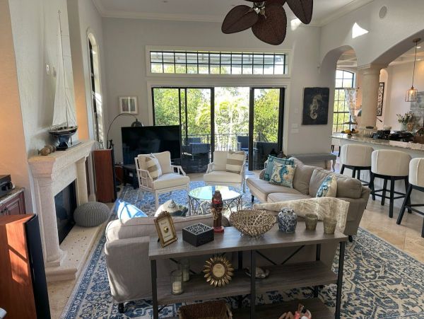 Luxury Four Bedroom Vacation Rental on Longboat Key Sleeps 8