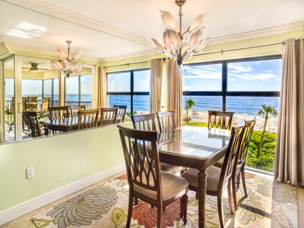 Two Bedroom Two Bathroom Beach Condo Sleeps 6