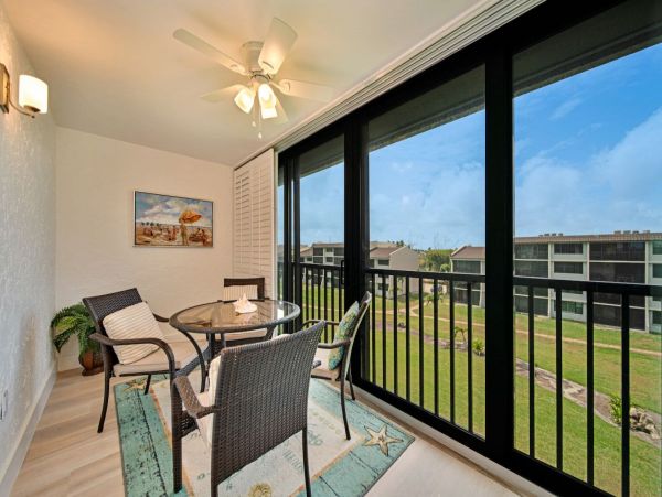 Sanibel Island Vacation Rental - Beachfront Condo with Pool & Gulf Access